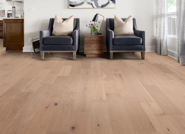 CONFECTION in Meringue Hardwood