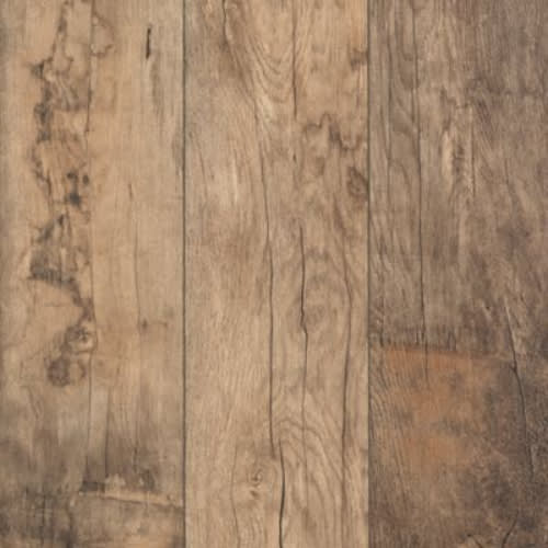 Chalet Vista in Beachwood Cream Oak Laminate