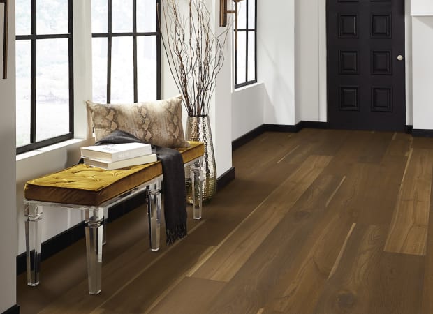 Chateau in Rouze Hardwood