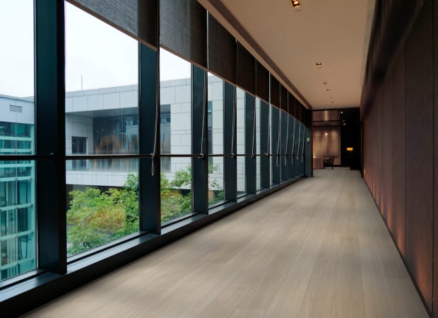 Urban Design 12 in Paris Luxury Vinyl
