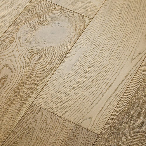 Ensemble in Crema Hardwood