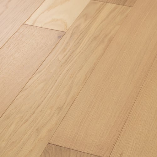 Liberty Oak in Ethos Hardwood
