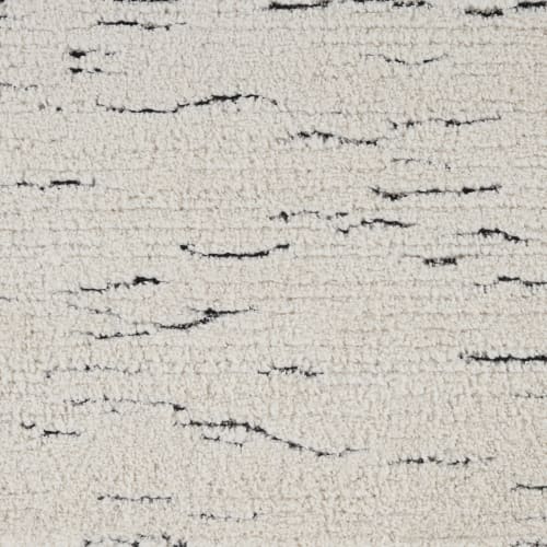 Casablanca Texture in Ivory/Ebony Carpet
