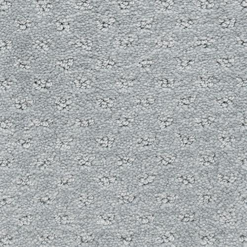 Dreamer in Laurel Carpet