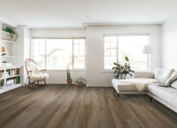 Long Bien 2.0 in Juneau Luxury Vinyl