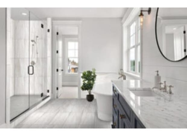 Platinum in Calacatta Sky Straight Joint Tile