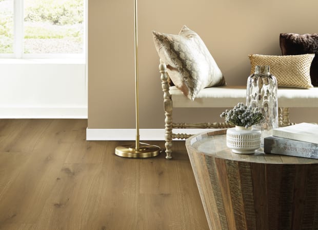 Chateau in Montresor Hardwood