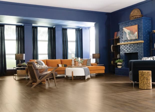 Originals Chancing in Cardamom Oak Laminate
