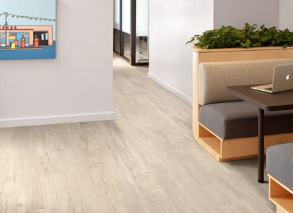 PURVIEW 5.0 in Serengeti Luxury Vinyl