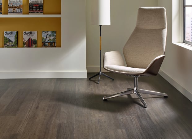 SILVA VALLEY 5.0 in Iron Mountain Luxury Vinyl