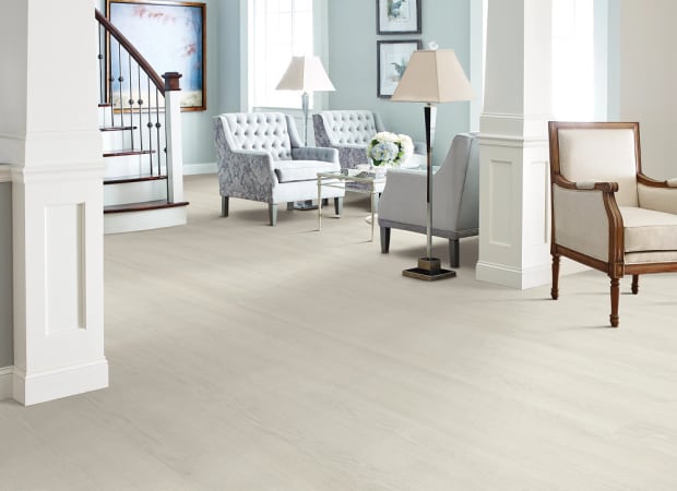 Willow Oak 30 M in Rhinestone Oak Luxury Vinyl