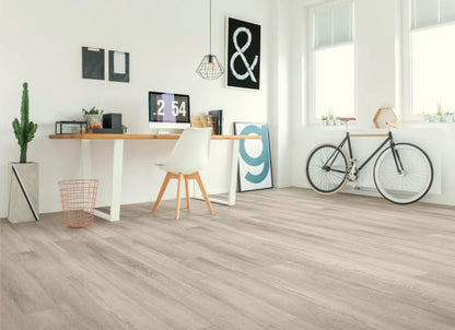 Coretec Original Classics Vv585 in Deep Lake Oak Luxury Vinyl