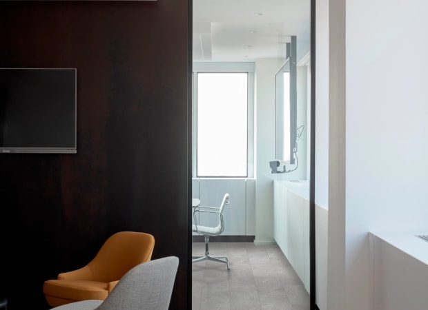 CT PPLUS E TILE in Amani Marble Luxury Vinyl