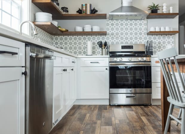 COREtec Originals Enhanced VV012 in Marianas Oak Luxury Vinyl