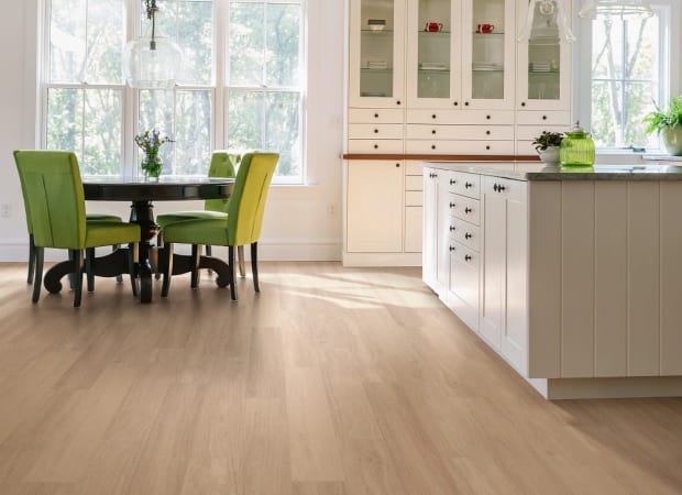 PANTHEON HD+ NATURAL BEVEL in Honeycomb Luxury Vinyl