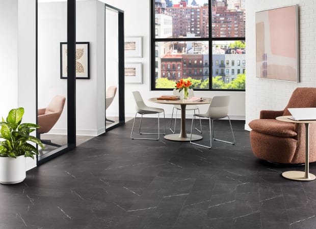 CROSS CUT in Onyx Luxury Vinyl