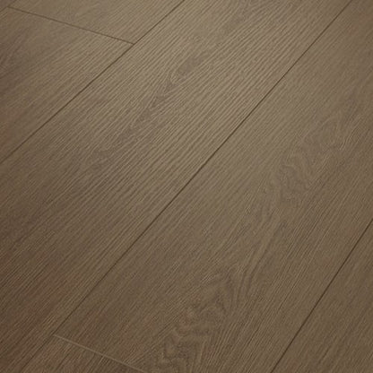 Lodge in Natural Umber