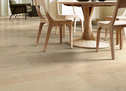 TITAN HD PLUS PLATINUM in Essential White Oak Luxury Vinyl
