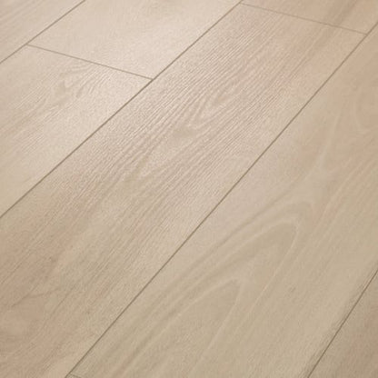 TITAN HD PLUS PLATINUM in Hertiage Hickory
