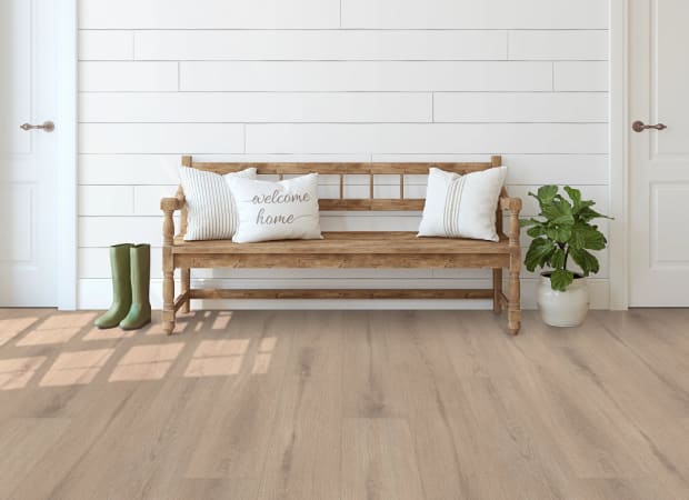 TRAVERSE in Journal Luxury Vinyl