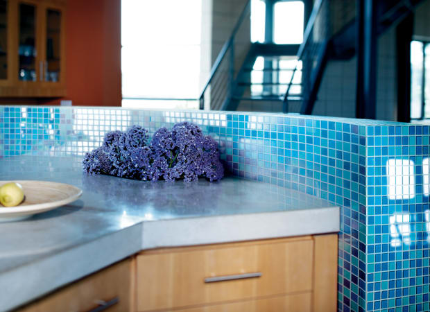 Glass Blox in Aqua Gleam 1"x1" Glass Tile