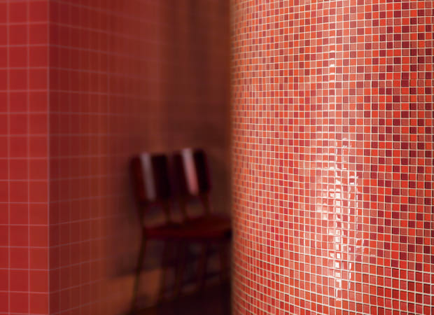 Glass Blox in Dazzle Red 1"x1" Glass Tile